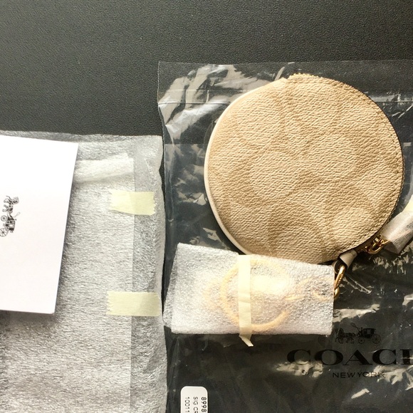 Coach Coin Pouch Bag Charm - Signature Canvas - Picture 3 of 3